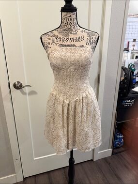 Universal Thread Cream Strapless Smocked Mini Dress with Tan Print